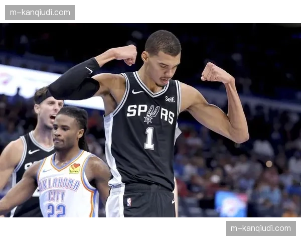 文班亚马独家专访：谈论增重后的防守影响力与马刺重建进程