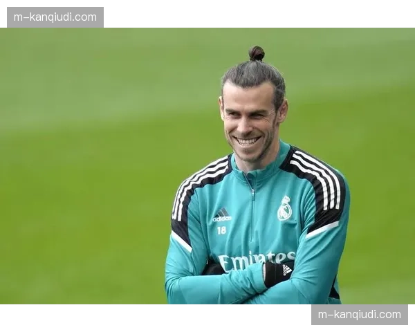 英国警方宣布欧冠比赛日增派警力，以防范可能的足球流氓行为